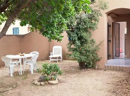 Riviera 3*