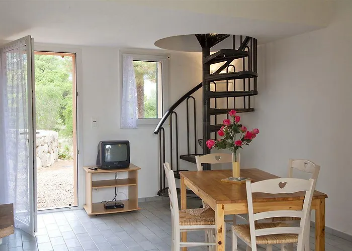 Riviera 3*