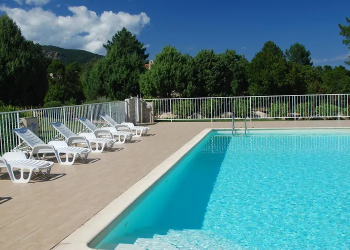 Riviera Apart Otel 3*