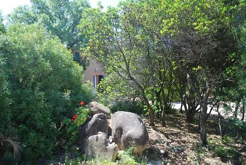 Riviera Apart Otel 3*
