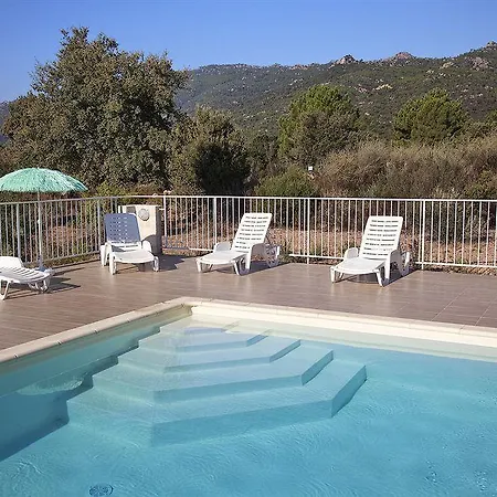 Aparthotel Riviera 2*