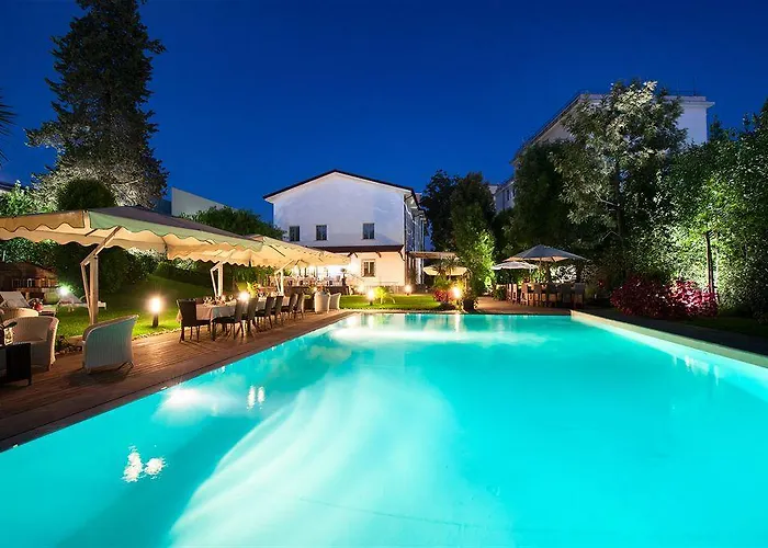 Riviera 3*