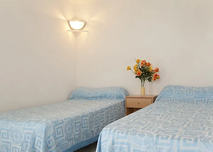 Riviera 3*